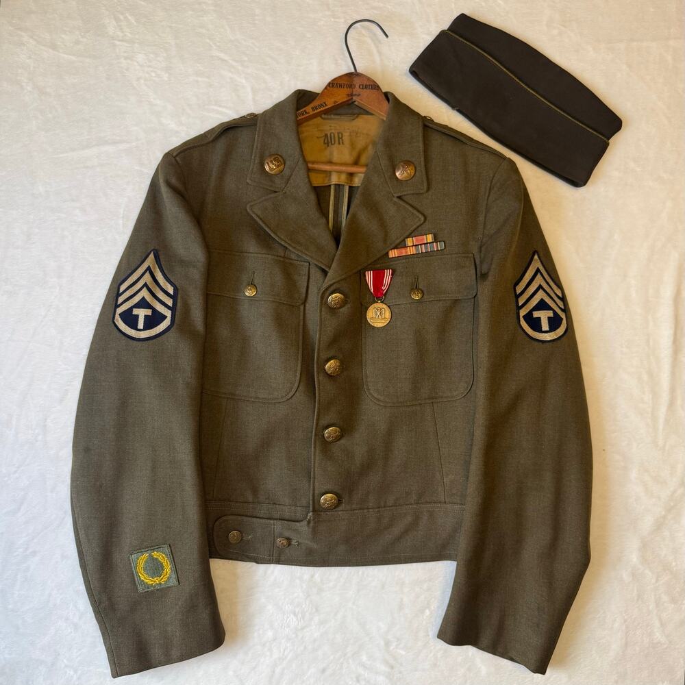 WW2 US Army Medical Technician Jacket/Hat Ribbons, Metal, Patches NAMED